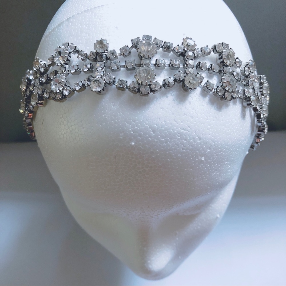 Jennifer Behr Double Crystal Scallop Headpiece